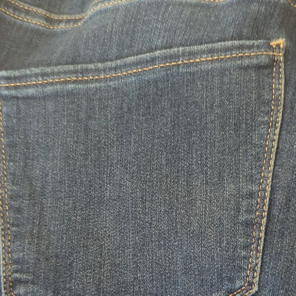 Hollister Mid Rise Dark Wash Jeggings Skinny Jeans Size‎ 13R/31 W 28 L
